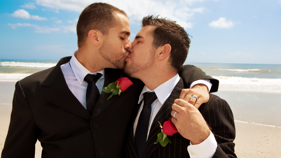 gay- gamos